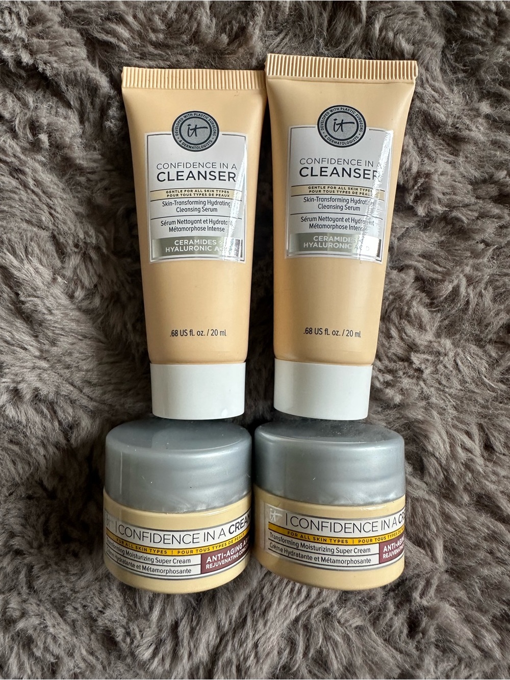 IT COSMETICS Confidence In A Cleanser & Super Cream Travel Sizes